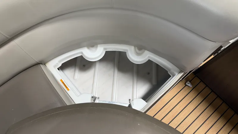 Slide: The Image of Premier 250 S-SERIES 2015 - 21
