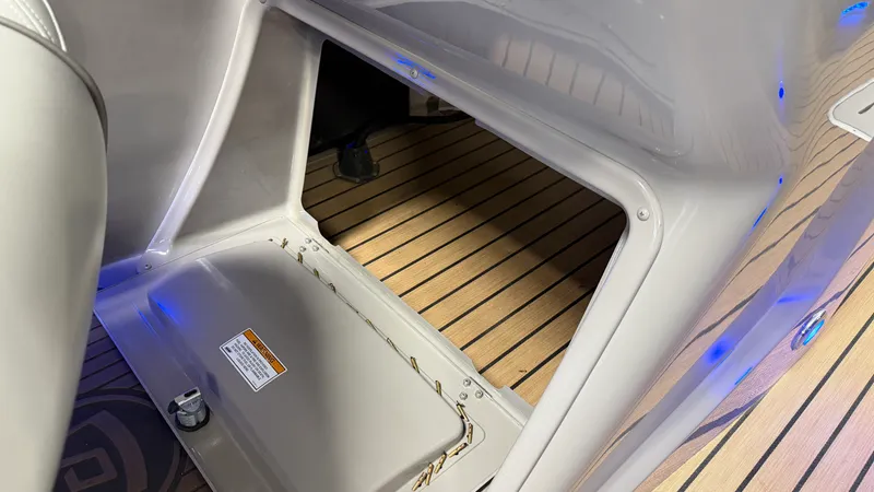 Slide: The Image of Premier 250 S-SERIES 2015 - 42