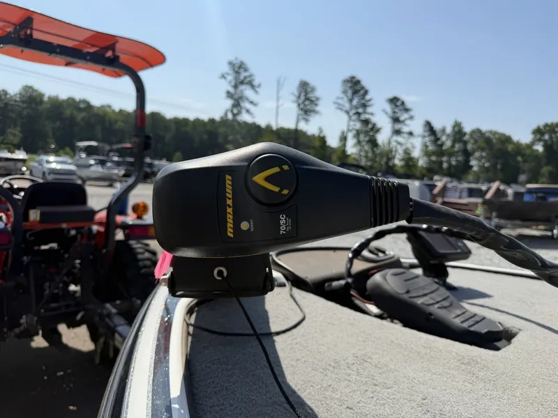Slide: The Image of Nitro Z-7 150HP 2015 - 4