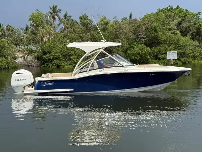 The Image of Scout 255 Dorado 2018 - 1
