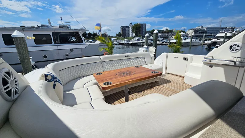 Slide: The Image of Sea Ray 48 Sundancer 2006 - 8