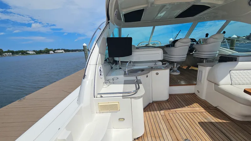 Slide: The Image of Sea Ray 48 Sundancer 2006 - 13