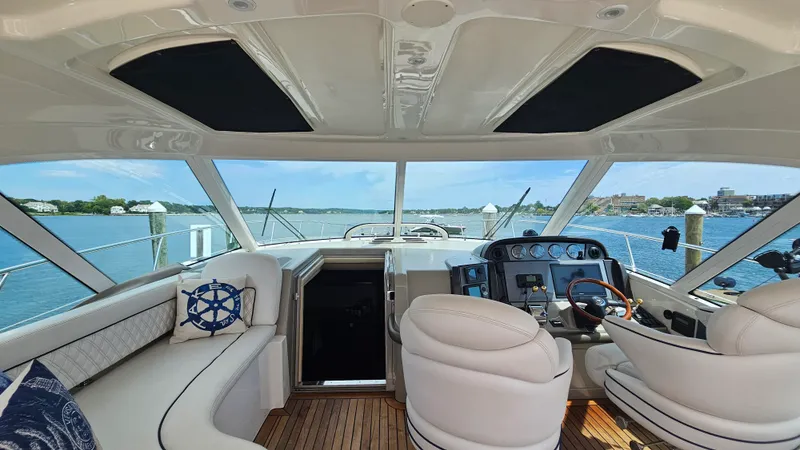 Slide: The Image of Sea Ray 48 Sundancer 2006 - 23