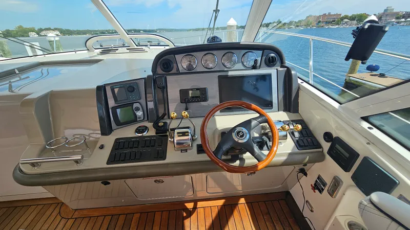 Slide: The Image of Sea Ray 48 Sundancer 2006 - 15