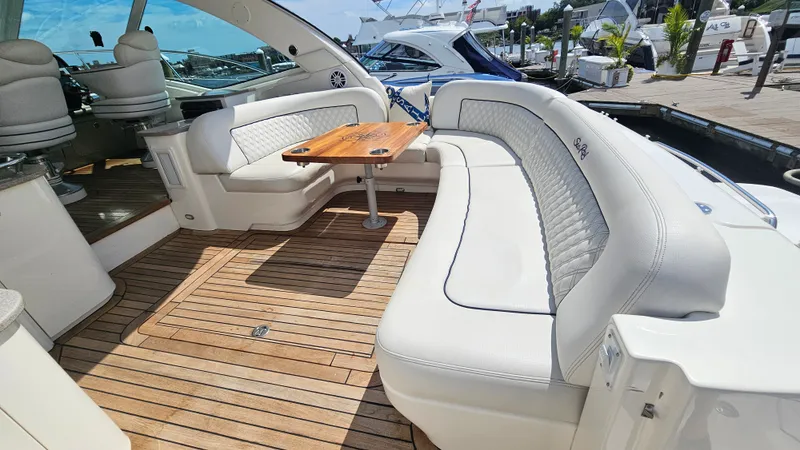 Slide: The Image of Sea Ray 48 Sundancer 2006 - 10