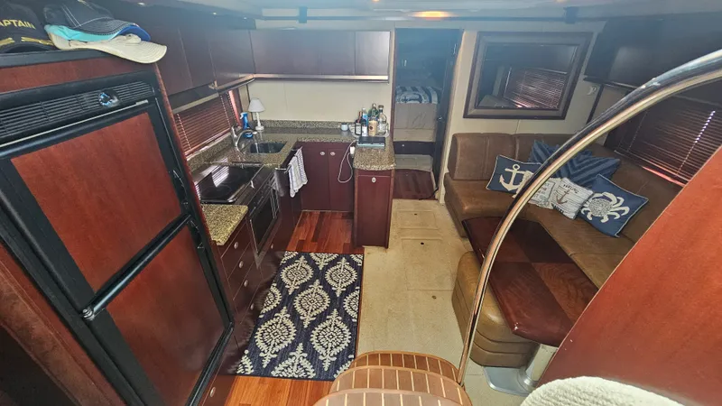 Slide: The Image of Sea Ray 48 Sundancer 2006 - 24