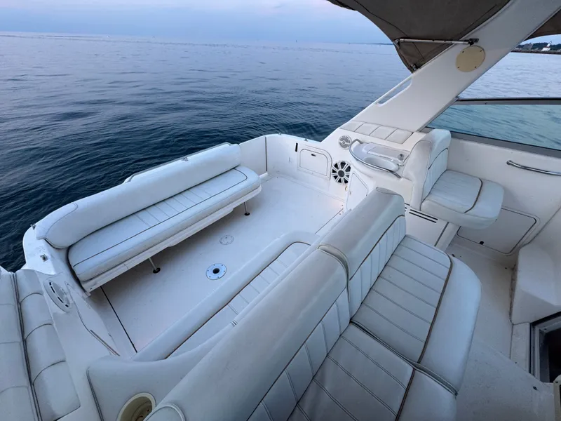 Slide: The Image of Sea Ray Sundancer 330 1997 - 11