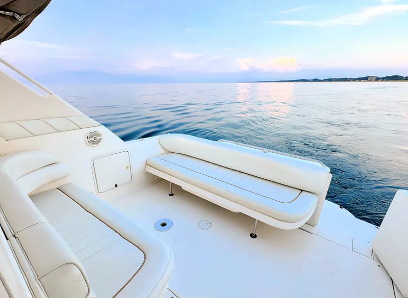 Slide: The Image of Sea Ray Sundancer 330 1997 - 2