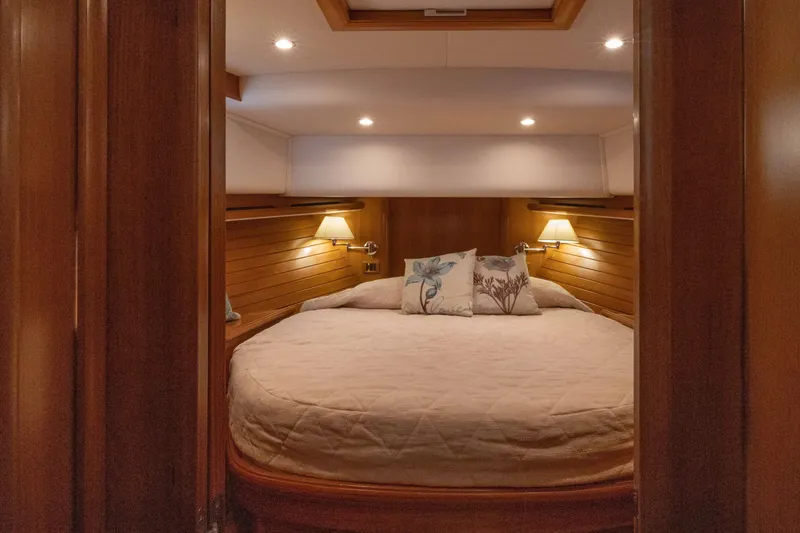Slide: The Image of Luxurious cabin interior of 2010 Grand Banks 41 Heritage EU yacht. - 17