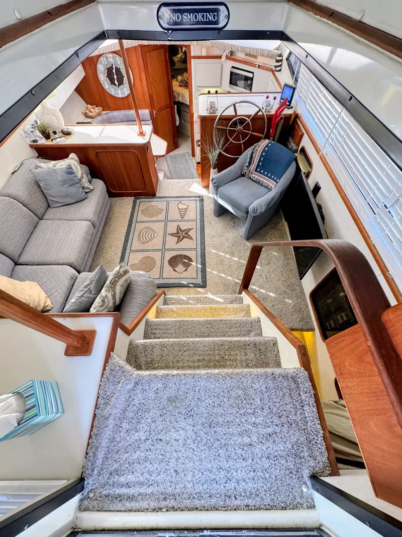 Slide: The Image of Carver Yachts 3608 Aft Cabin Motor Yacht 1991 - 35
