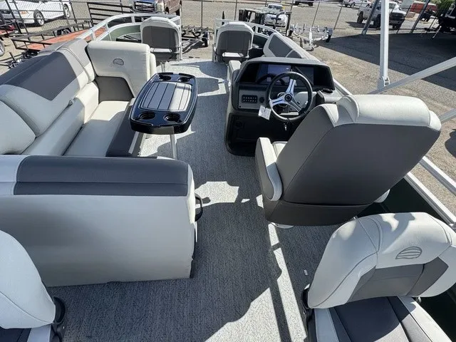 Slide: The Image of Sun Tracker Fishin' Barge 20 DLX 2027 - 16