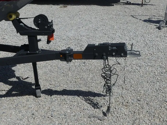 Slide: The Image of Tracker Bass Tracker Classic XL 2024 - 14