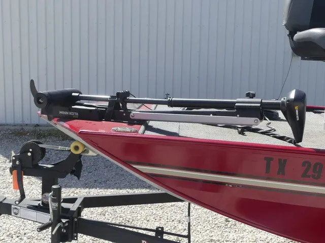 Slide: The Image of Tracker Bass Tracker Classic XL 2024 - 22