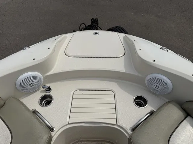Slide: The Image of Sea Ray 270 Sundeck 2006 - 36