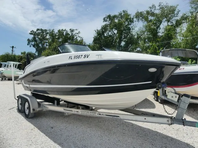 The Image of Bayliner VR5 Bowrider OB 2021 - 1