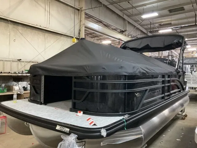 Slide: The Image of Bennington S-One Quad Bench 22 S1SR Tritoon 2027 - 16