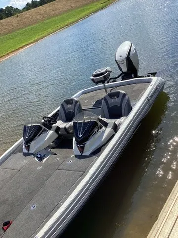 Slide: The Image of Ranger Z521L 2018 - 46