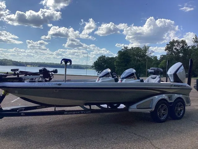 Slide: The Image of Ranger Z521L 2018 - 64