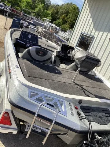 Slide: The Image of Ranger Z521L 2018 - 41