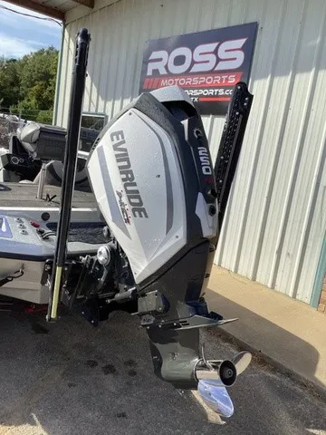 Slide: The Image of Ranger Z521L 2018 - 5