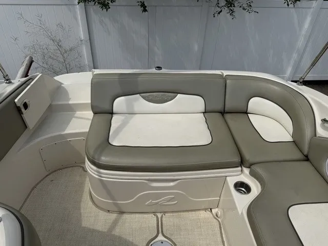 Slide: The Image of Sea Ray 270 Sundeck 2006 - 8