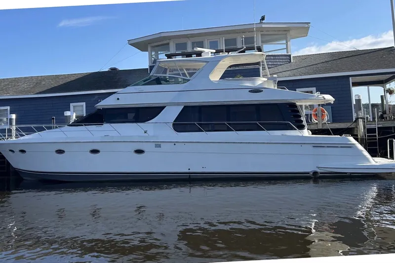 The Image of Carver Yachts 570 Voyager Pilothouse 2004 - undefined