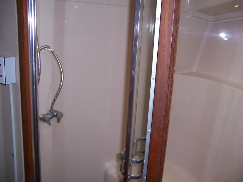 Slide: The Image of 36' Luhrs Head Shower Stall - 33