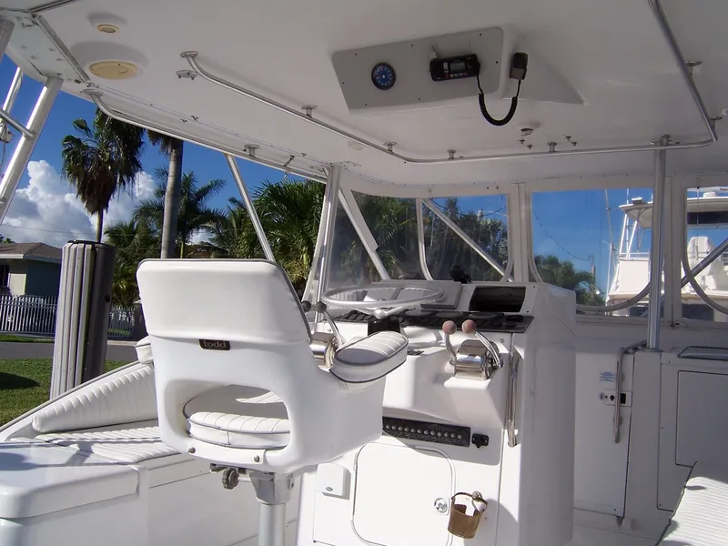Slide: The Image of 36' Luhrs Lower Helm - 14