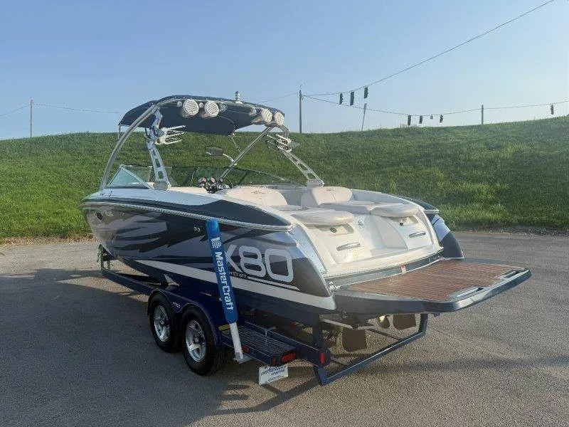 Slide: The Image of MasterCraft X-80 2006 - 70