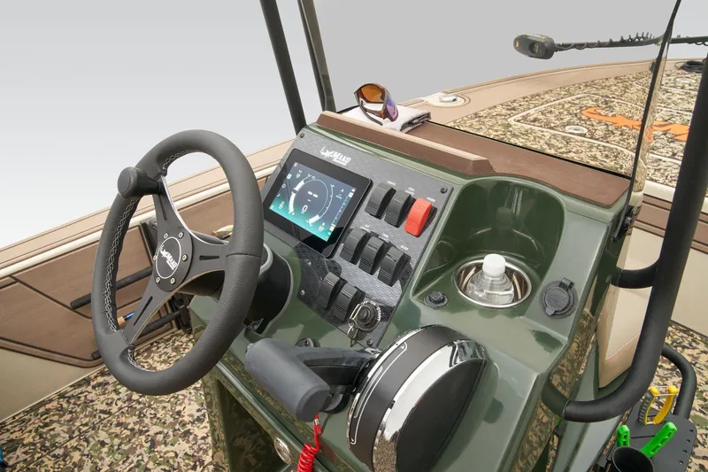 Slide: The Image of Mako 18 Pro Skiff Backwater Edition 2026 - 18