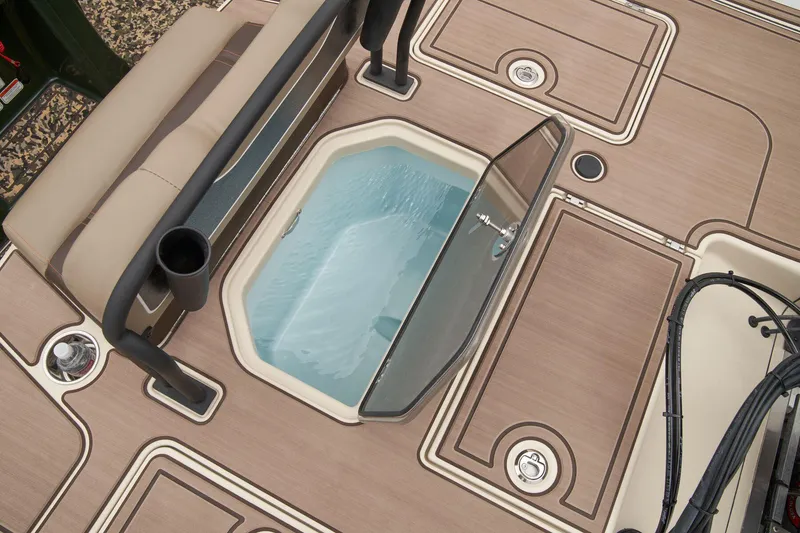 Slide: The Image of Mako 18 Pro Skiff Backwater Edition 2026 - 30