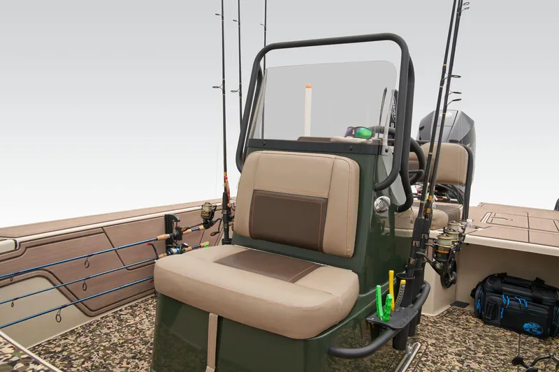 Slide: The Image of Mako 18 Pro Skiff Backwater Edition 2026 - 13