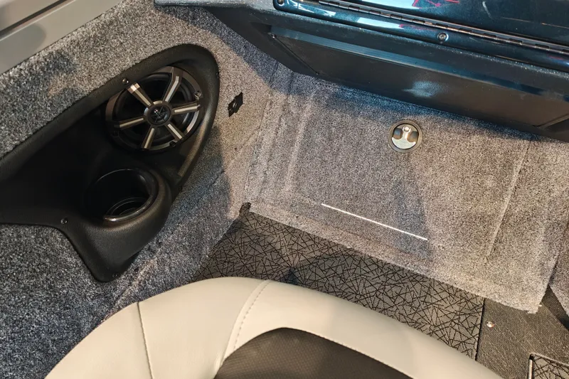 Slide: The Image of Interior of 2027 Tracker Targa V-18 WT boat with speaker and cup holder. - 19
