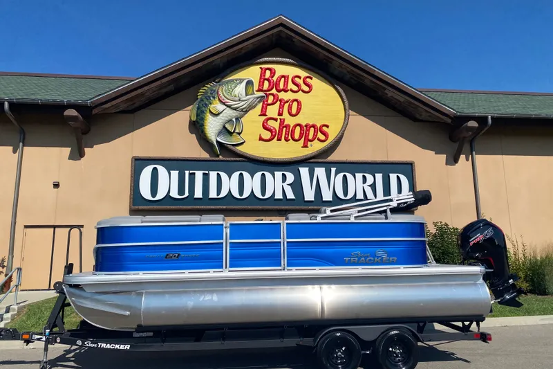The Image of 2027 Sun Tracker Party Barge 20 DLX pontoon boat at Bass Pro Shops Outdoor World. - 0