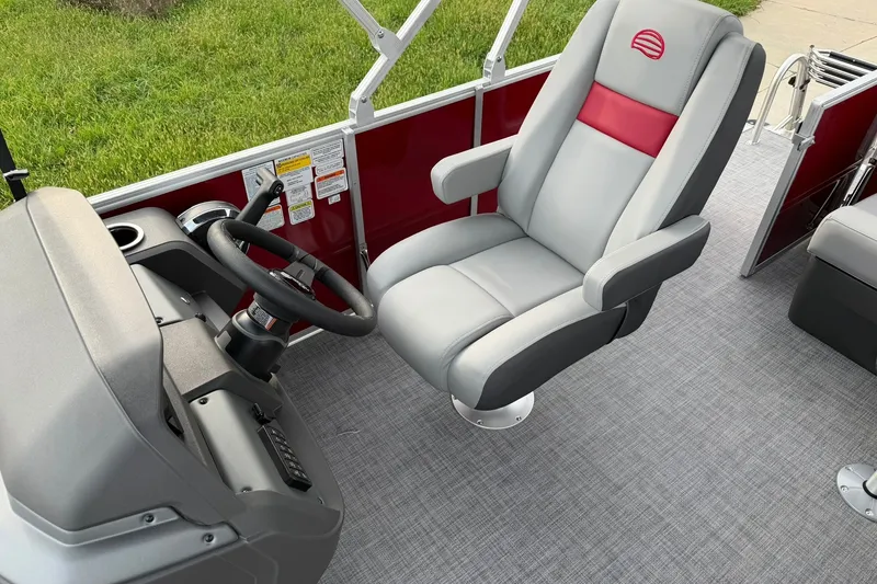 Slide: The Image of Captain's chair and helm of 2027 Sun Tracker Party Barge 20 DLX pontoon boat. - 15