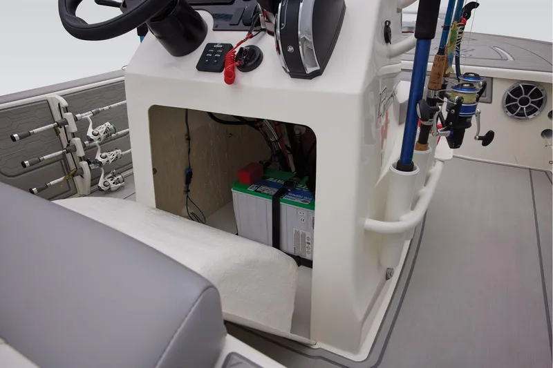 Slide: The Image of Mako 18 Pro Skiff 2026 - 37