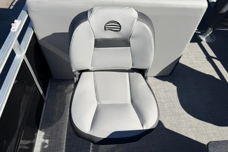 Slide: The Image of Gray seat on 2027 Sun Tracker SportFish 20 DLX boat, featuring sleek design and comfortable upholstery. - 26