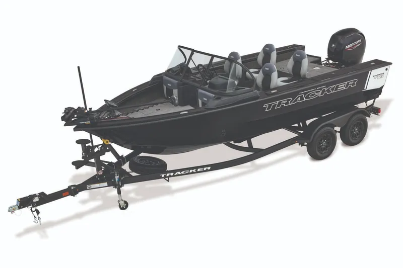 The Image of Tracker Targa V-18 WT 2027 - 0