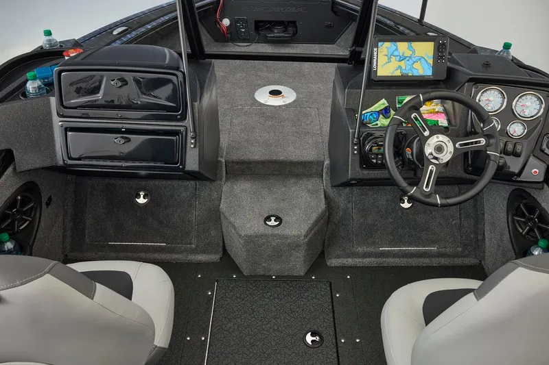 Slide: The Image of Tracker Targa V-18 WT 2027 - 21