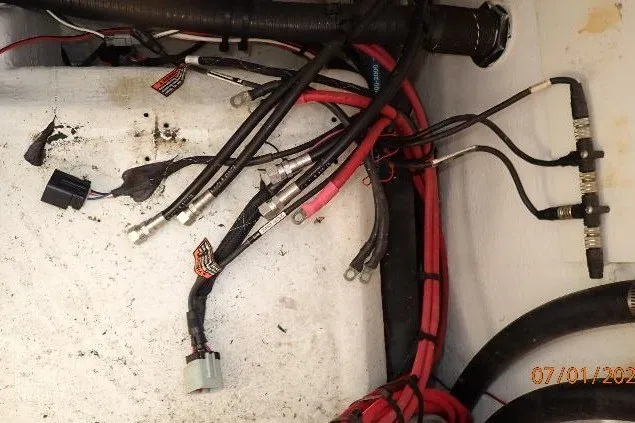 Slide: The Image of Wiring and cables inside a 2023 Cape Horn 34XS boat, dated 07/01/2023. - 32