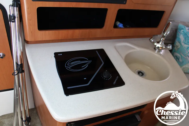 Slide: The Image of Crownline Boats 250 2006 - 61