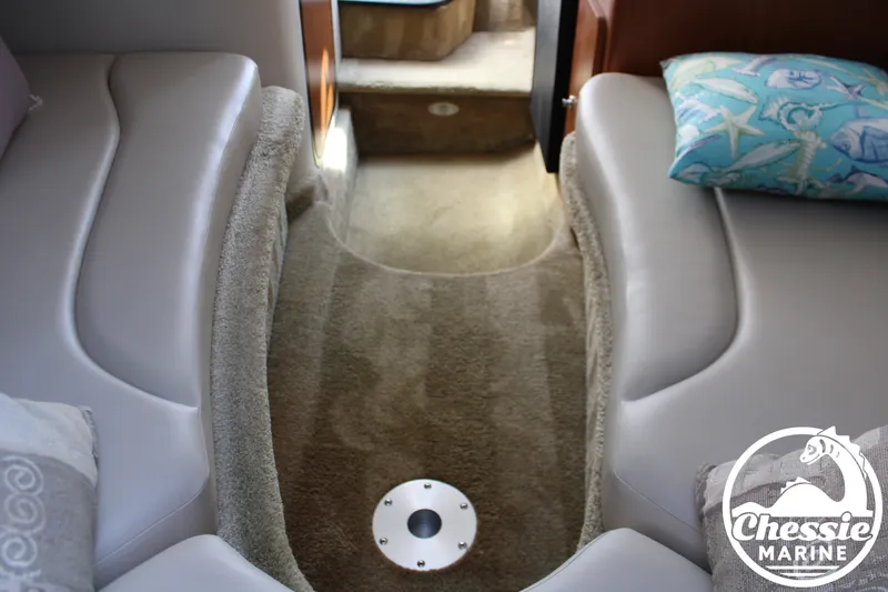 Slide: The Image of Crownline Boats 250 2006 - 56