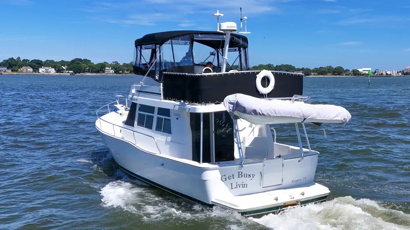 Slide: The Image of Mainship 390 Trawler 2000 - 56