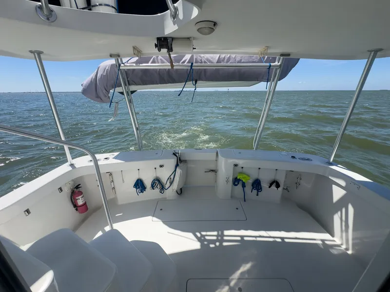 Slide: The Image of Mainship 390 Trawler 2000 - 19
