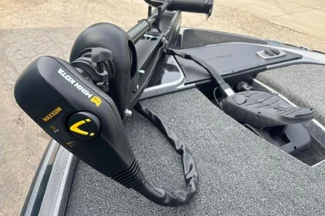 Slide: The Image of Trolling motor on 2026 Nitro Z17 boat, featuring Minn Kota control system. - 8