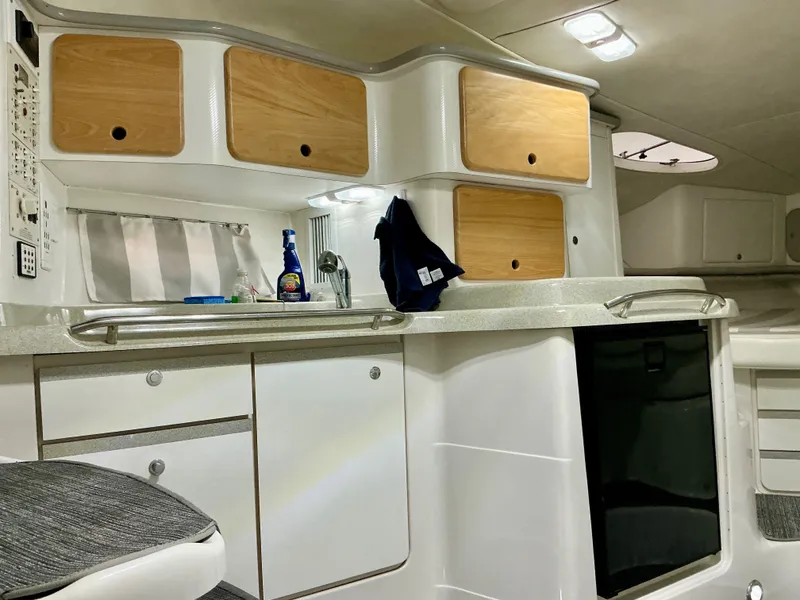 Slide: The Image of Chris-Craft 320 Express Cruiser 1997 - 21