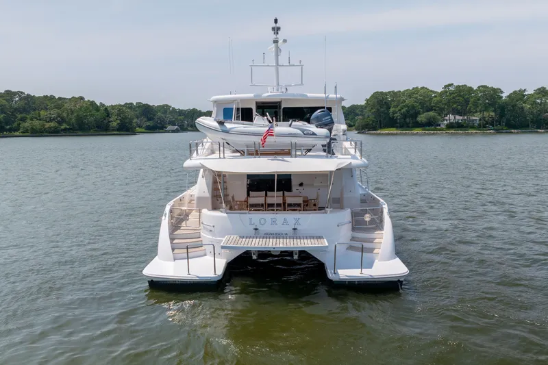 Slide: The Image of Luxury Horizon PC65 yacht on water, rear view, 2019 model. - 4