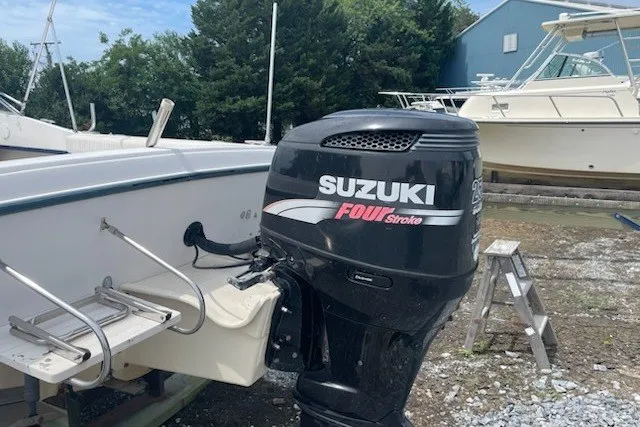 Slide: The Image of 1990 Grady-White Tournament 192 with Suzuki Four Stroke outboard motor. - 4
