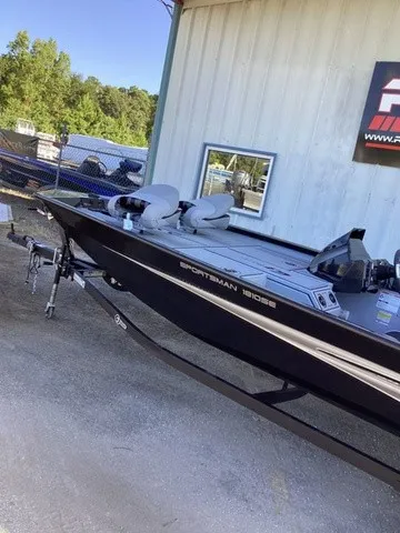 Slide: The Image of The image shows a 2026 G3 Sportsman 1810 SE boat on a trailer. - 37