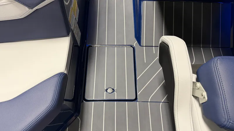 Slide: The Image of Mastercraft X23 2027 - 73